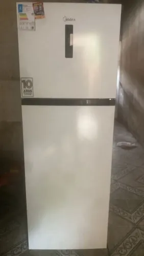 Geladeira Midea 