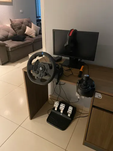 Volante g923 com câmbio