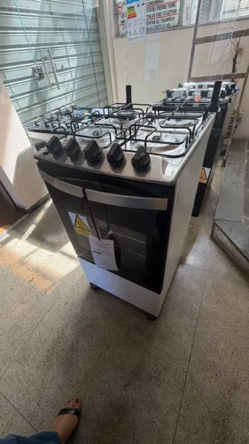 ? FOGÃO BRASTEMP 4 BOCAS CLEAN BFO4NBB ? BRANCO