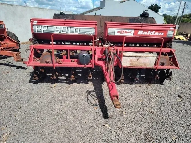 Plantadeira 9 Linhas Baldan