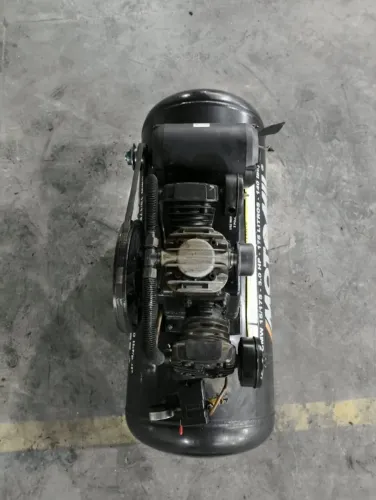 COMPRESSOR DE AR