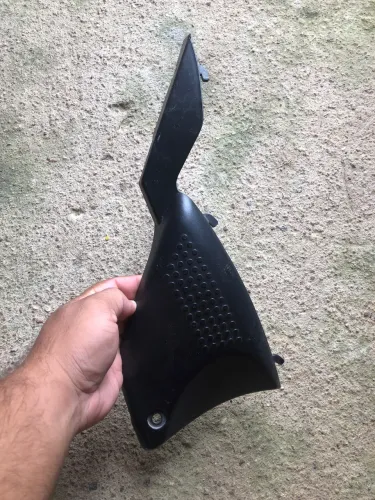 Tampa lateral jets 50e 125cc original 