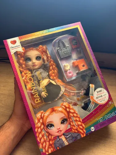 Boneca Rainbow High - Clementine (Sparkle and Shine)