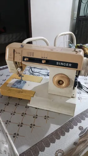 Máquina de costura 