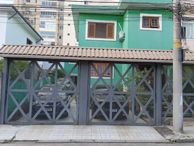 CASA EM CONDOMÍNIO FECHADO EM SANTANA | ALTO PADRÃO | 5 DORMITÓRIOS | SEGURANÇA E CONFORTO