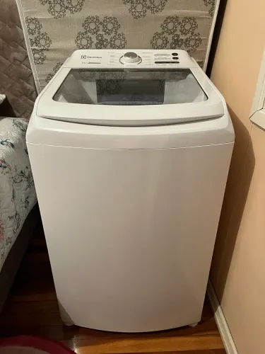 Máquina de Lavar Electrolux Essential Care 14 kg LED14