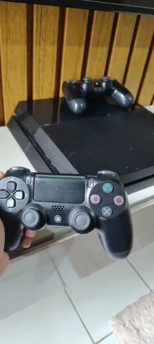 Vendo ps4 desbloqueado 500gb Defeito na fonte 