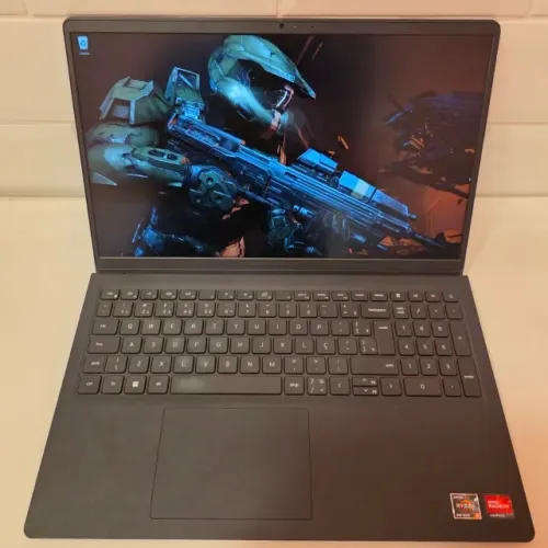 Notebook Dell Ryzen 5 7520U - 8Gb Ram - SSD