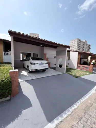 Casa em Condomínio no Olho D'água paralelo à Mário Andreazza. Toda Projetada