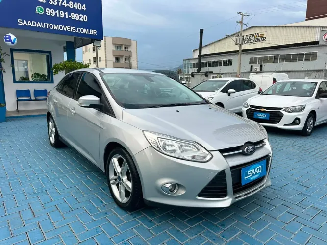 Ford Focus Sedan 2.0 16v/2.0 16V Flex 4P Aut. 2014
