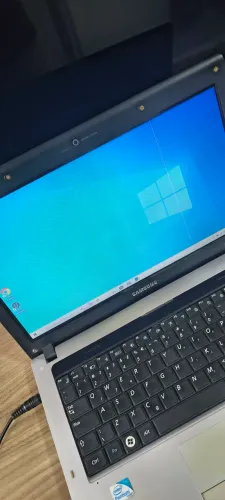 Notebook Samsung rv410