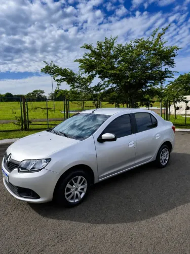 Renault Logan Expression Hi-flex 1.6 8V 4P 2017