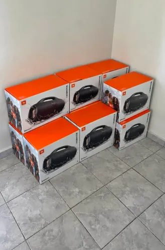 BOMBOX 4 LACRADA