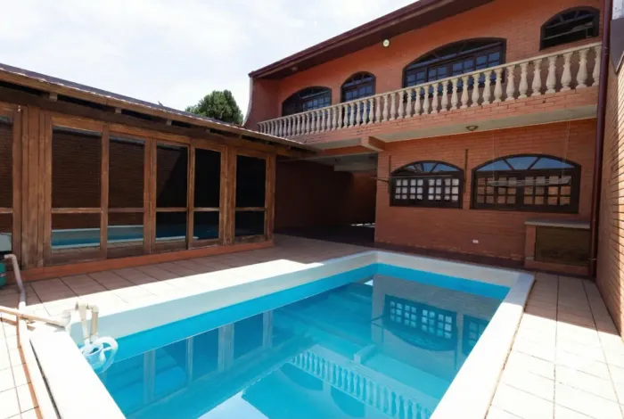 Casa no SANTO INACIO com 280m²