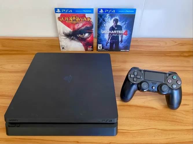 PS4 SLIM
