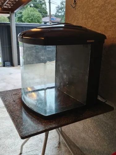 Aquário Boyu 100L + equipamentos