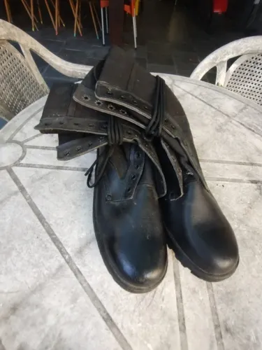 Coturno Militar SEM Zíper Couro Extra Leve (Leia todo o anúncio)