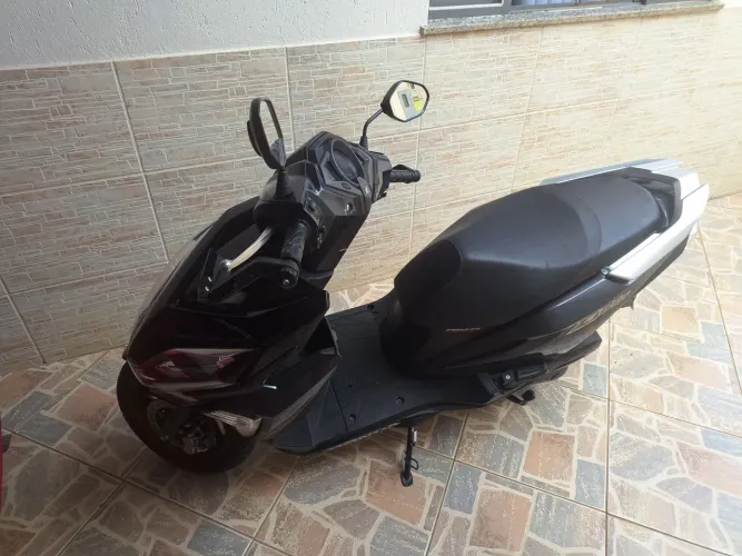Moto honda elite