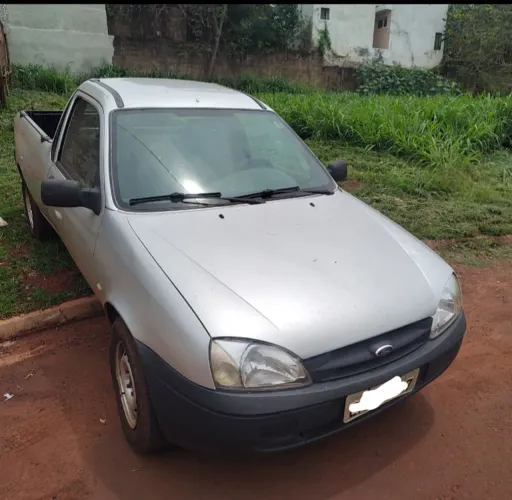 Ford Courier 1.6 L/ 1.6 Flex 2012