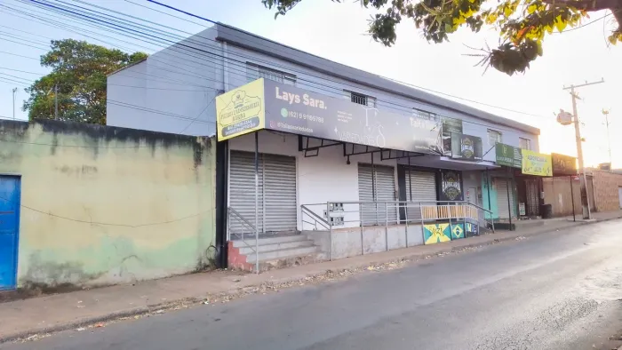  kitnet na Av. Perimetral Novo Gama/ DVO bairro da santa maria prox. em frente park lousã