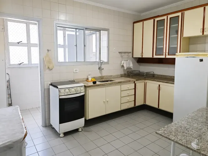 Apartamento 2 dorm - Jardim Faculdade- Px aos hospitais