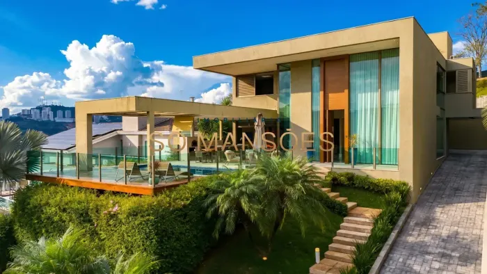 Exclusividade Só Mansões. Casa à venda no Vale dos Cristais, Nova Lima.