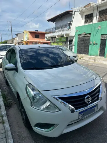 Nissan Versa Unique 1.6 16V Flexstart 4P Aut. 2018