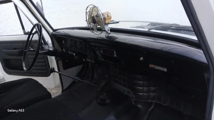 Caminhão F4000 - 1978 