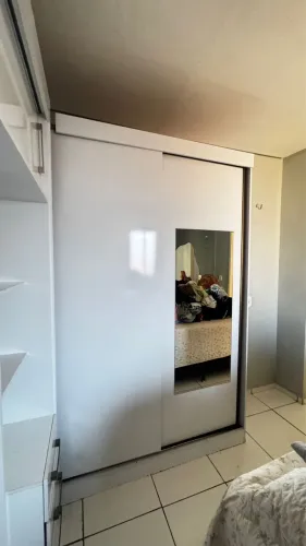 Guarda Roupa