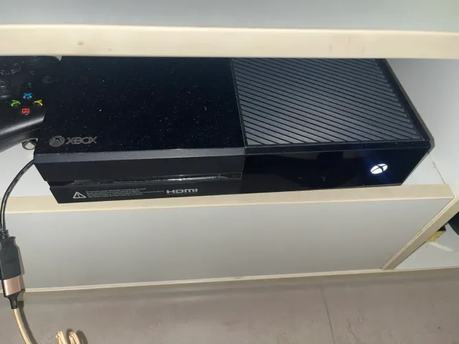 XBOX ONE 500GB