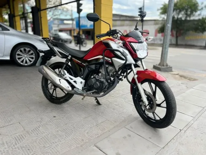 TITAN 160