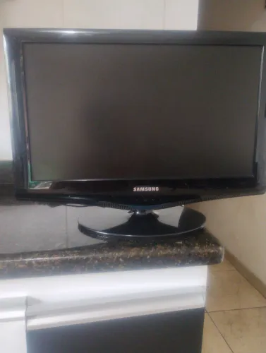 Tela TV Samsung Mod. LN 22B350F2