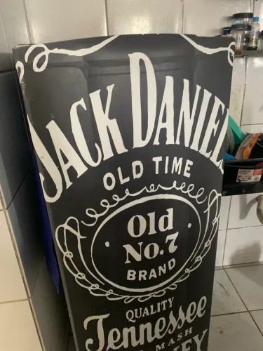 Geladeira pegando bom , motivo tenho outra e os espaço do apartamento pequeno para duas