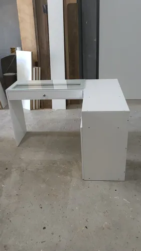 Mesa L pra manicure