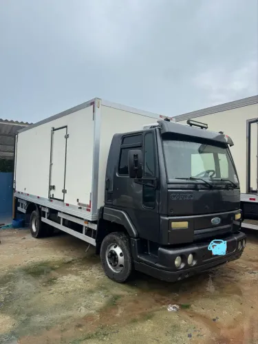 Ford cargo 815e OPORTUNIDADE 