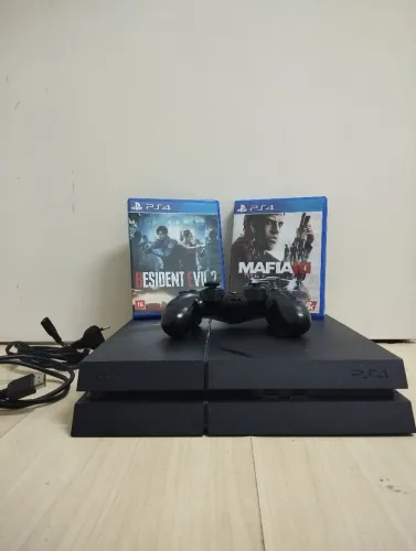PS4 em Perfeito Estado 