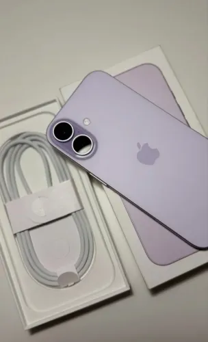 iPhone 17