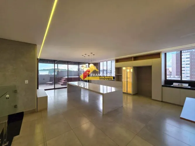 Apartamento Cobertura à venda, 4 quartos, 1 suíte, 3 vagas, Centro - Divinópolis/MG