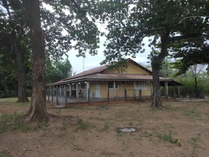 Vendo, Excelente Fazenda, Com 772 Hectares no Município de Nioaque - MS.