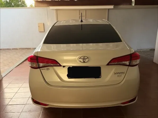 Toyota Yaris XS Sedan 1.5 Flex 16V 4P Aut. 2025