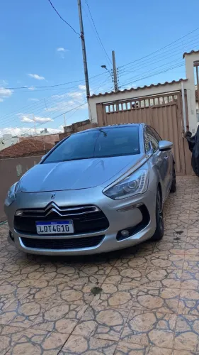 Citroen DS5 1.6 Turbo 16V 5P Aut. 2013