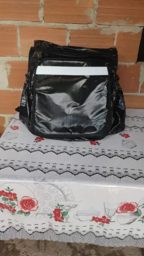 Bag nova pouco usada
