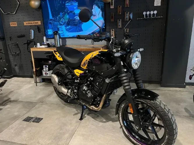 GUERRILLA YELLOW + EMPLACAMENTO