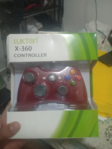 Controle XBox 360 Vermelho com fio para PC - Entrada USB