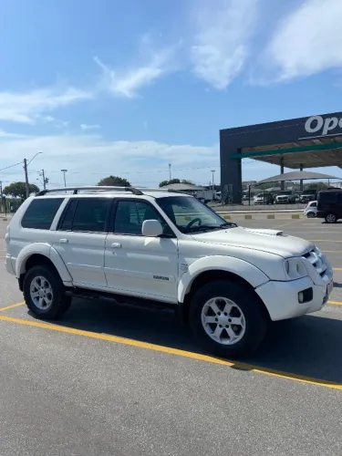 Mitsubishi Pajero Sport HPE 2.5 4X4 Diesel Aut. 2010