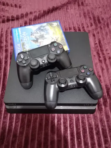 PS4 Slim 1 TB desbloqueado!