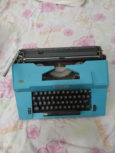 Maquina de escrever manual remington 33 antiga