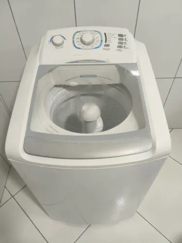 Máquina de lavar Electrolux 10kgs 