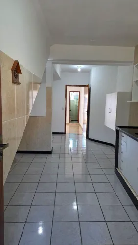 Otima Kitnet com Varanda e Sol da manhã em Hélio Ferraz(Serra/ES)