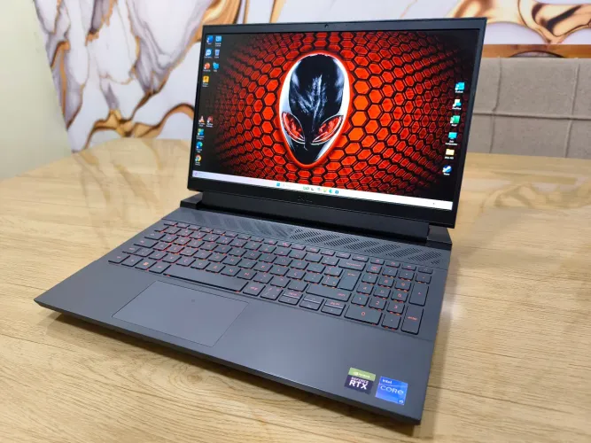NOTEBOOK DELL GAMER G15/ I5 13450H/ RTX 6GB/ 32GB DE RAM DDR5/ SSD 1 TERA